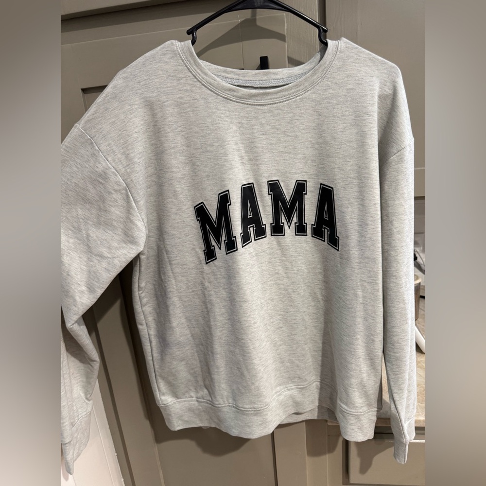 Gray MAMA Sweatshirt